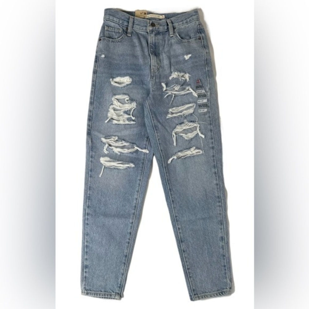 LEVI’S High-Waist Distressed Mom Jeans